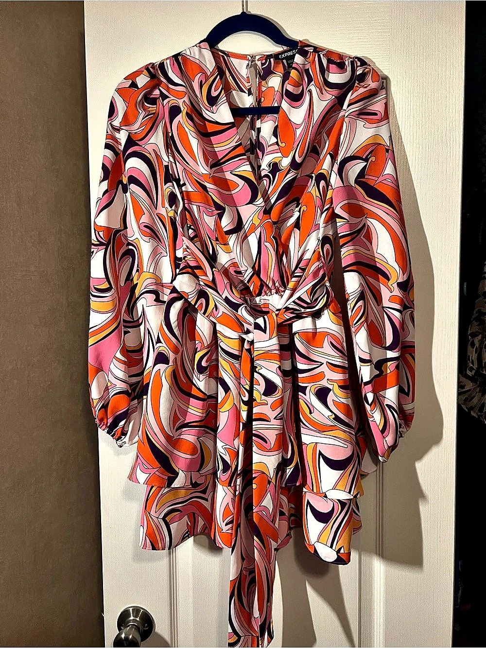 Express Abstract Print Blouse in Pink & Orange Size XS Like New